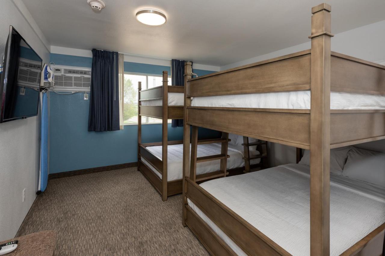 Hotel Pommier Indianola Kültér fotó