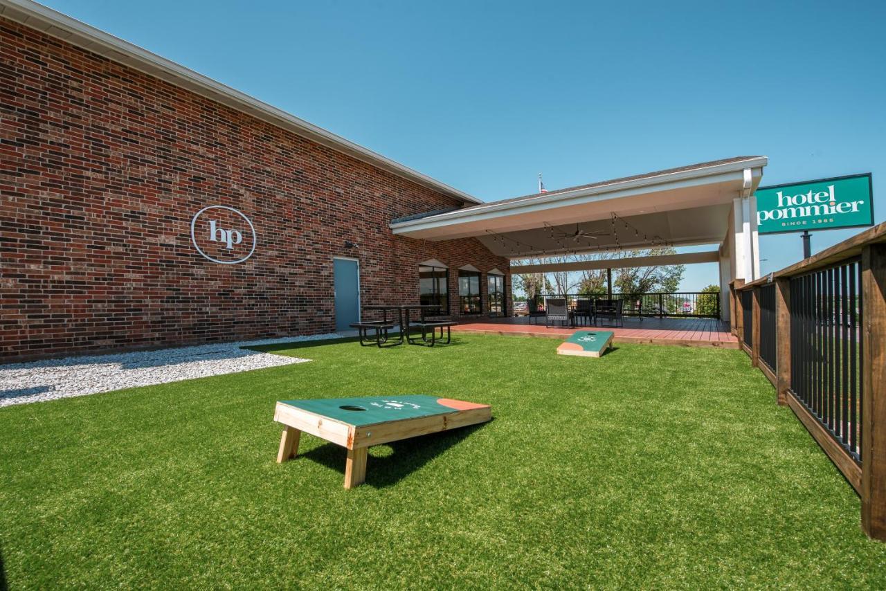 Hotel Pommier Indianola Kültér fotó