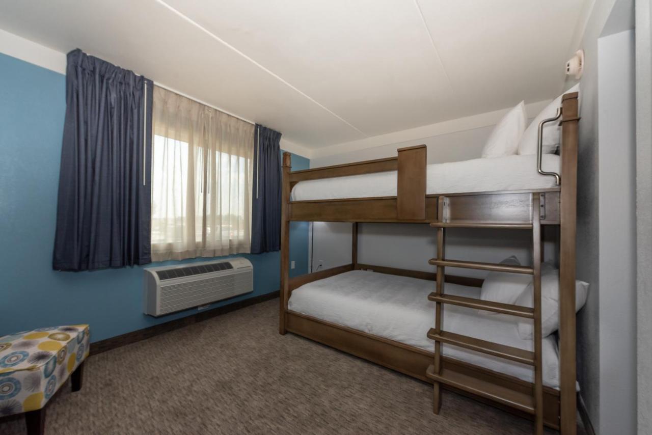 Hotel Pommier Indianola Kültér fotó