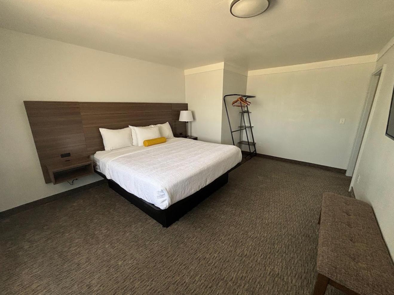 Hotel Pommier Indianola Kültér fotó